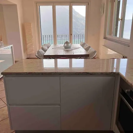 Sweet View Apartment *