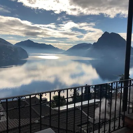 Apartment Sweet View